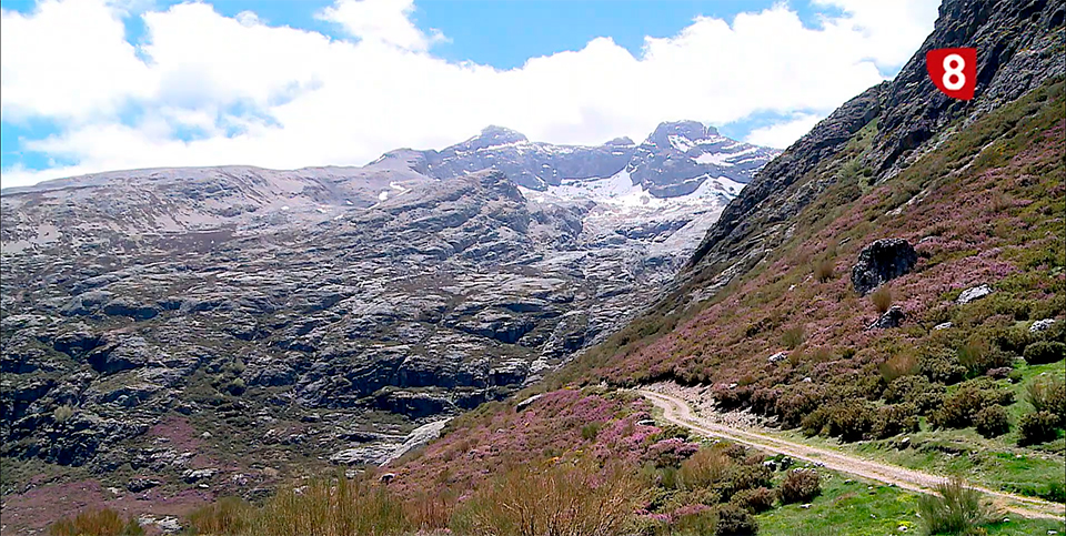 'Crónicas del Curavacas' nos lleva en esta ocasión a las primeras ascensiones a esta legendaria montaña palentina.