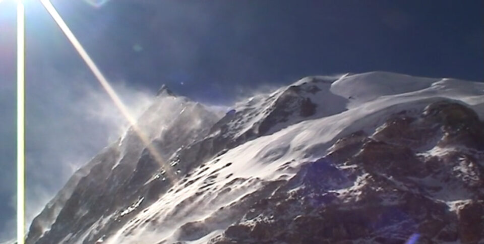 2009. Dome Khang